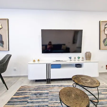 아파트 Apartament Rocha Almeida *