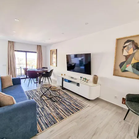 아파트 Apartament Rocha Almeida *
